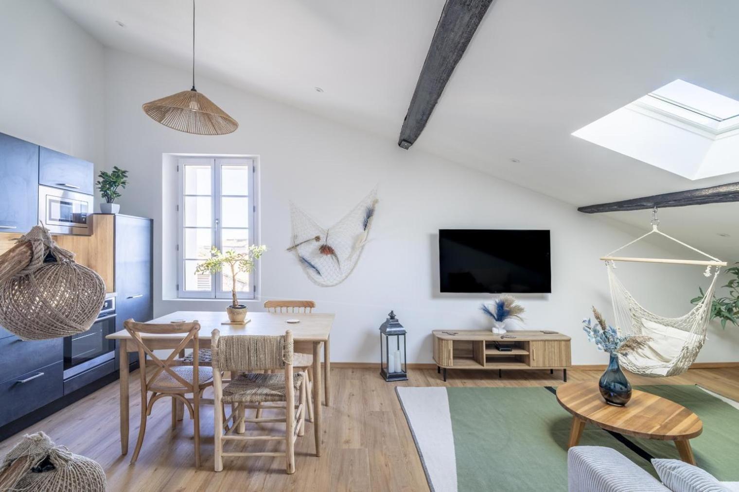 Louis Xiv, Le Somail. Apartment Ginestas Luaran gambar